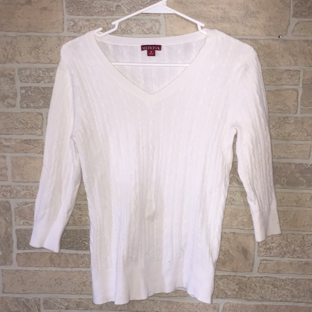 ✅Merona Small Cable Knit V-Neck